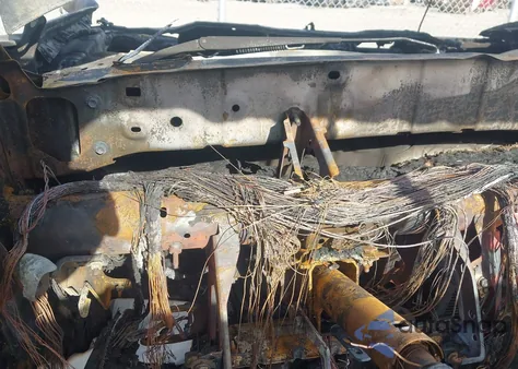 2017 Toyota Tacoma Limited из США, поврежденный, VIN 5TFGZ5AN0HX085887